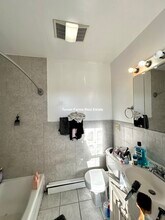 516 Harvard St, Unit 3 in Brookline, MA - Building Photo - Building Photo