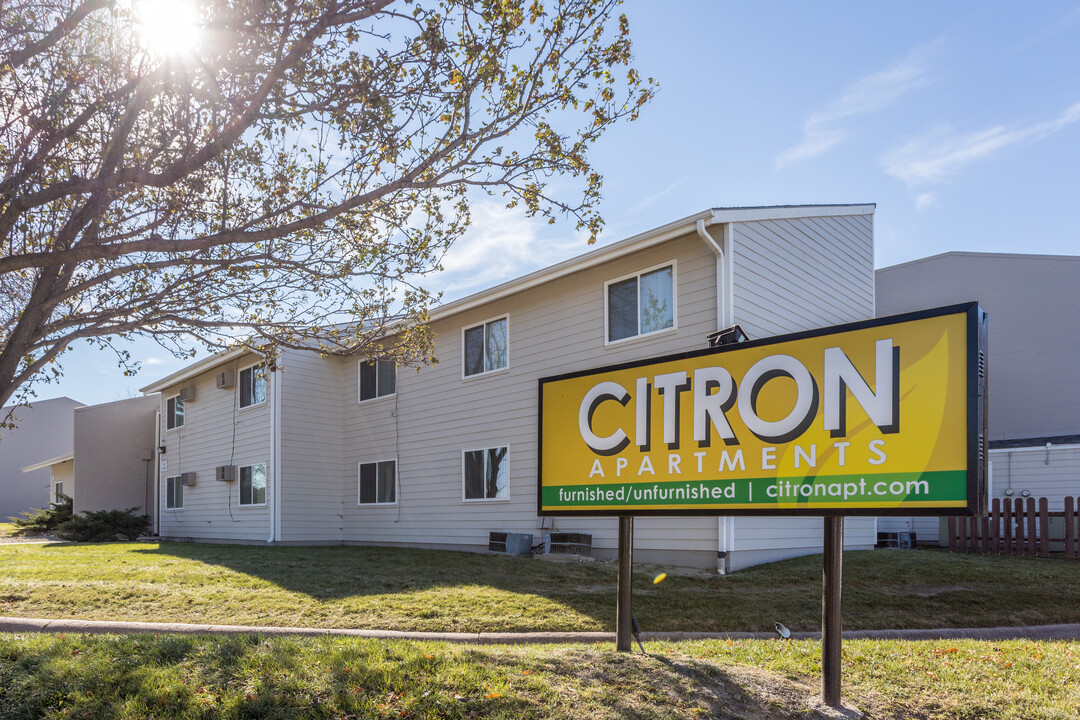 Citron in Omaha, NE - Foto de edificio