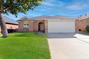 12317 Rolling Ridge Dr in Burleson, TX - Building Photo