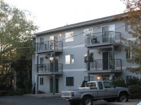 Willow Grove Apartments