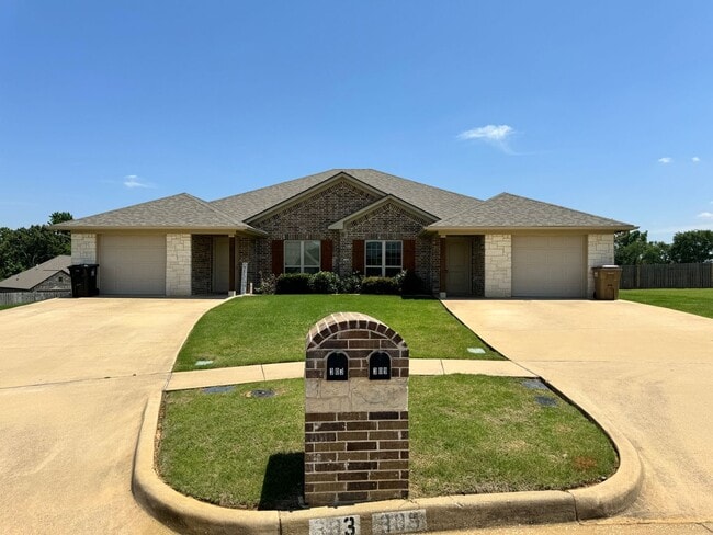 property at 309 Princess Place