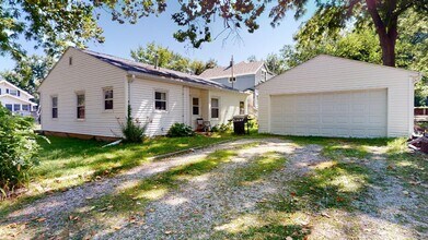 3132 Story St in Ames, IA - Building Photo - Building Photo