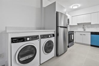 1740 Funston St in Hollywood, FL - Building Photo - Building Photo