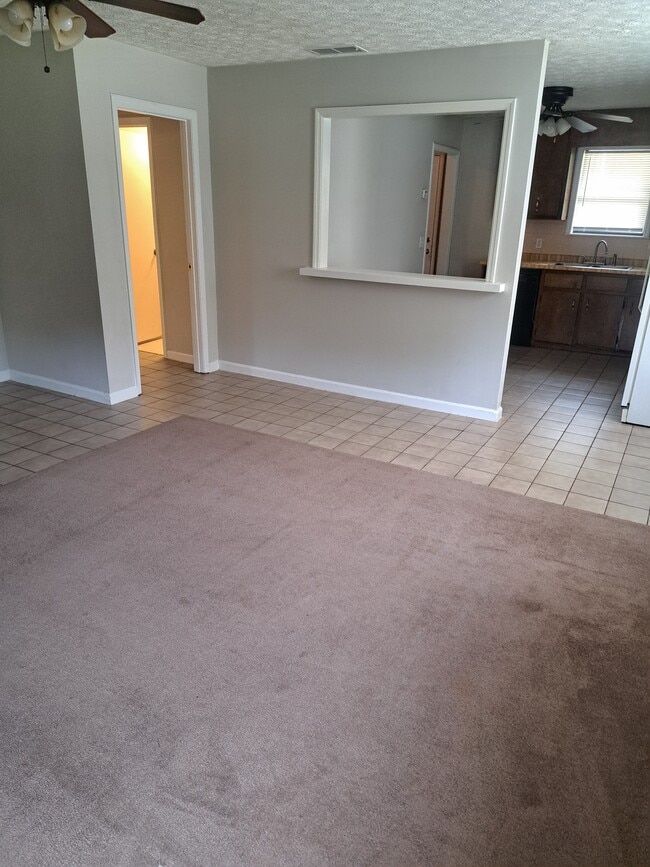 271 E Wright St, Unit 2