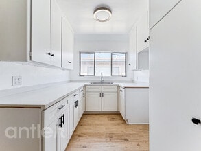 4026 Palmwood Dr in Los Angeles, CA - Building Photo - Building Photo