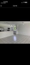 8073 Aberdeen Dr in Boynton Beach, FL - Building Photo - Building Photo