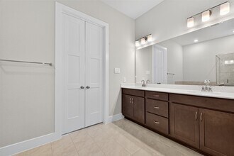 24110 Blooming Daisy Cir in Katy, TX - Building Photo - Building Photo