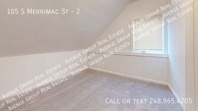 105 S Merrimac St in Pontiac, MI - Building Photo - Building Photo