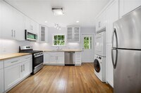 3227 Tampa St photo'
