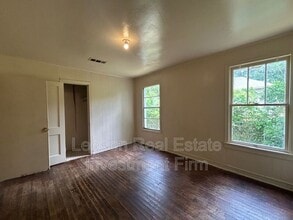 2551 Claiborne Ave in Shreveport, LA - Building Photo - Building Photo