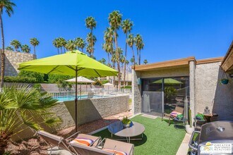 2455 Vía Sonoma in Palm Springs, CA - Building Photo - Building Photo