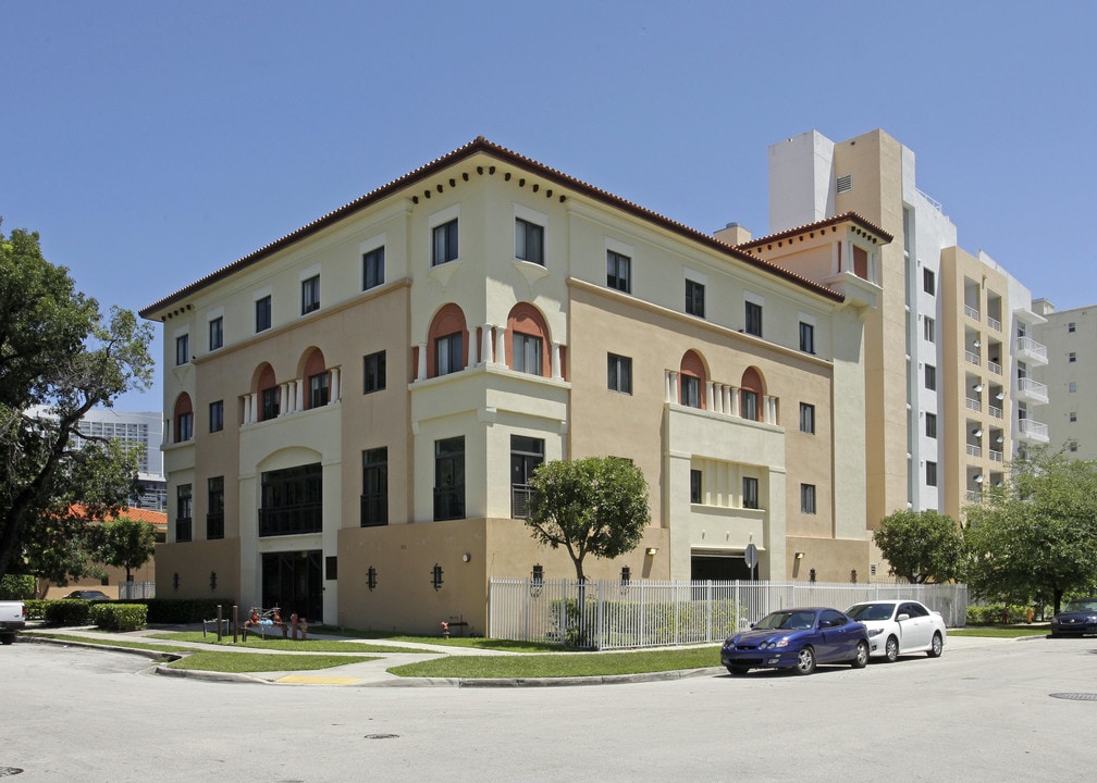 3031 NE 4th Ave in Miami, FL - Building Photo