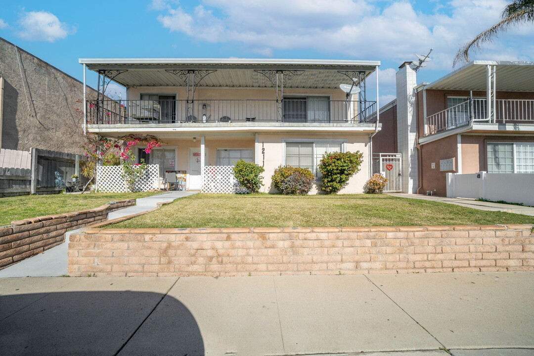 1211 Beryl St in Redondo Beach, CA - Building Photo