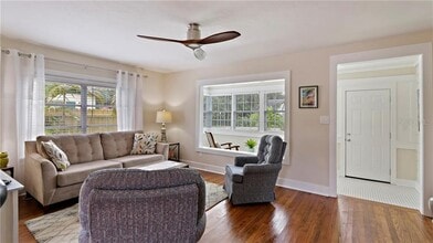 3466 6th Ave N in St. Petersburg, FL - Foto de edificio - Building Photo