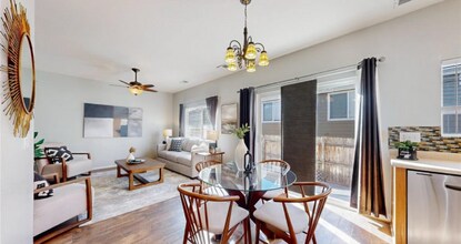 6898 W Rockland Pl in Littleton, CO - Building Photo - Building Photo