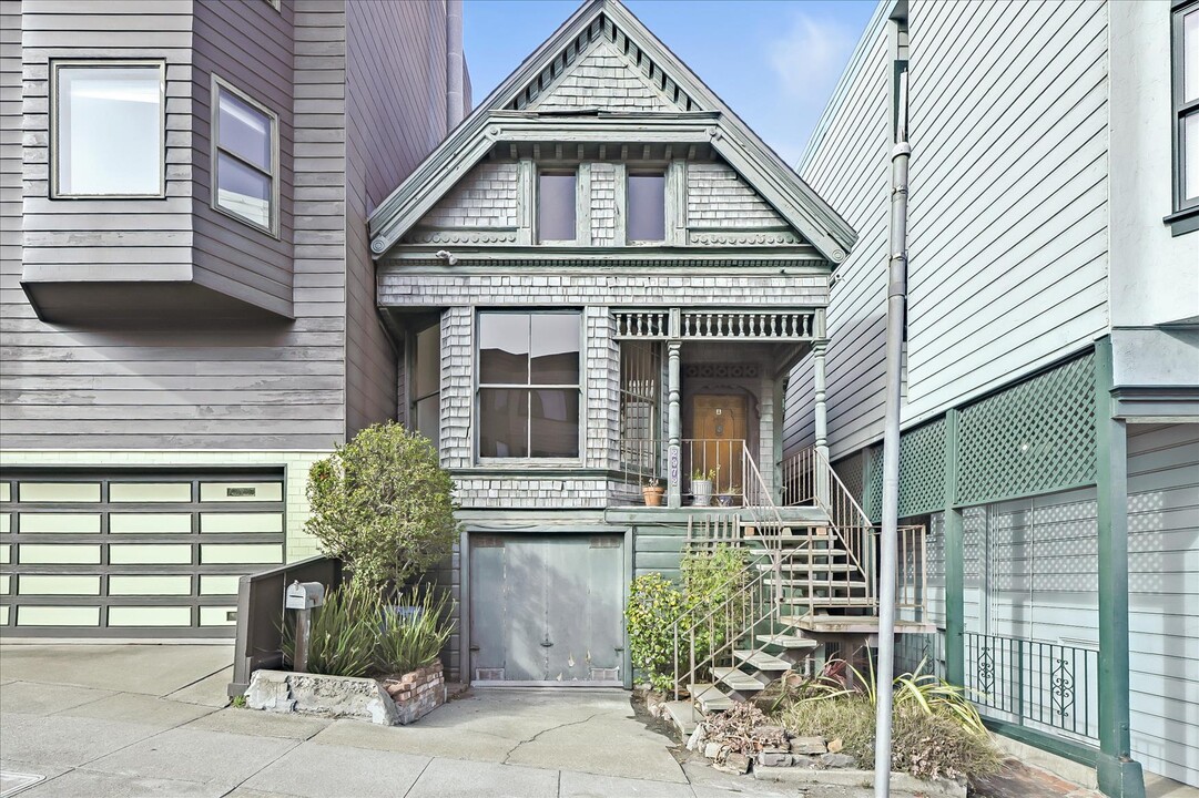 2972 Bush St in San Francisco, CA - Building Photo