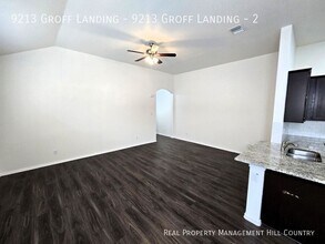 9213 Groff Lndg in Converse, TX - Building Photo - Building Photo