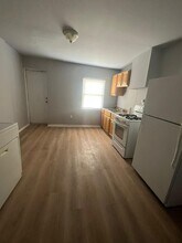 2437 E Biddle St in Baltimore, MD - Building Photo - Building Photo