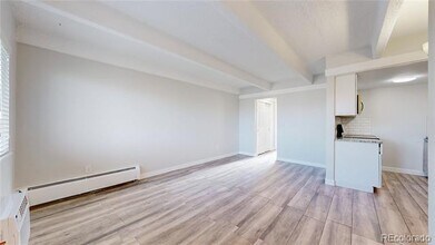 800 W Belleview Ave in Englewood, CO - Building Photo - Building Photo