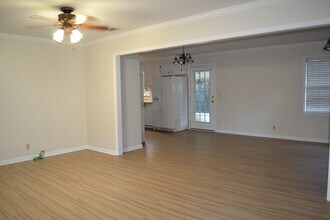 222 Mary St in Blackshear, GA - Building Photo - Building Photo