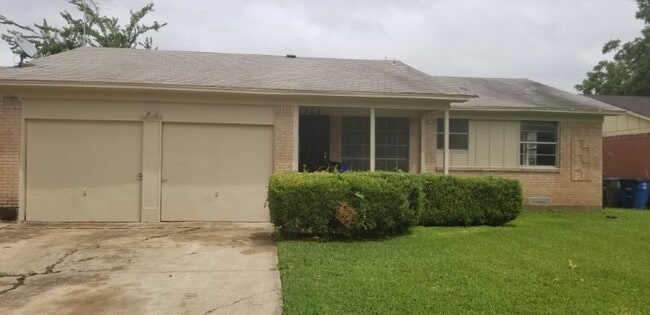 property at 368 S Nachita Dr