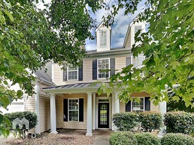 15802 Herring Gull Way in Charlotte, NC - Building Photo