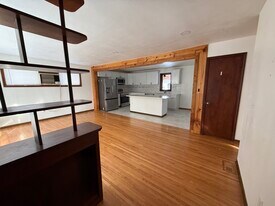 1274 Saint Albans St N in St. Paul, MN - Building Photo