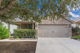 5815 Southern Knoll in San Antonio, TX - Building Photo