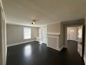 904-906 Harrill St in Charlotte, NC - Building Photo - Building Photo