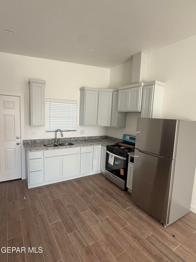 7746 Kiely Rd in Vinton, TX - Building Photo - Building Photo