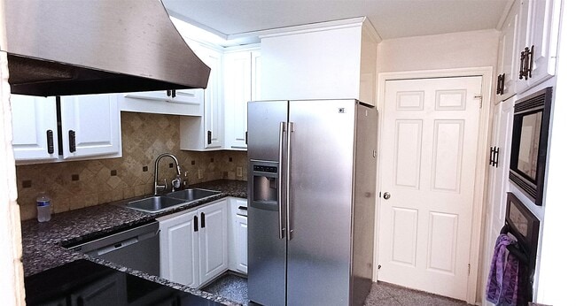 property at 3350 McCue Rd