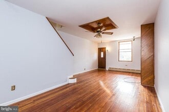 2990 Cedar St in Philadelphia, PA - Building Photo - Building Photo