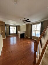 43935 Hickory Corner Terrace in Ashburn, VA - Building Photo - Building Photo