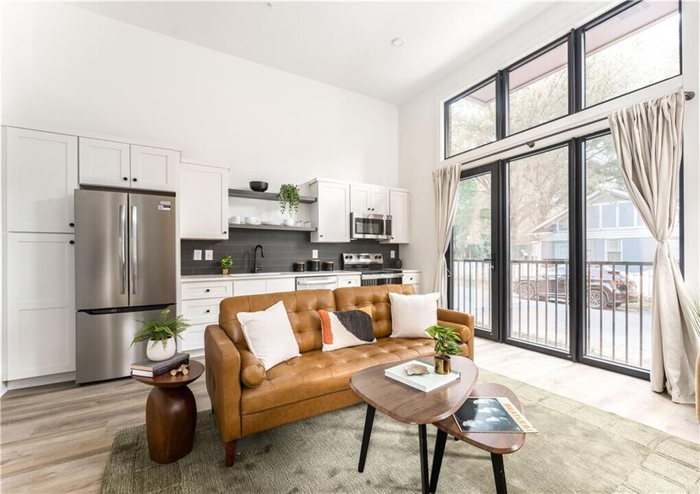 1160 Gracewood Ave SE in Atlanta, GA - Building Photo