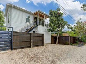 4518 Red River St in Austin, TX - Building Photo