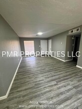 5308 NW Cherry Ave in Lawton, OK - Building Photo - Building Photo