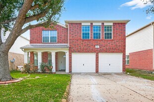 15007 Sugar Sands Dr in Sugar Land, TX - Building Photo