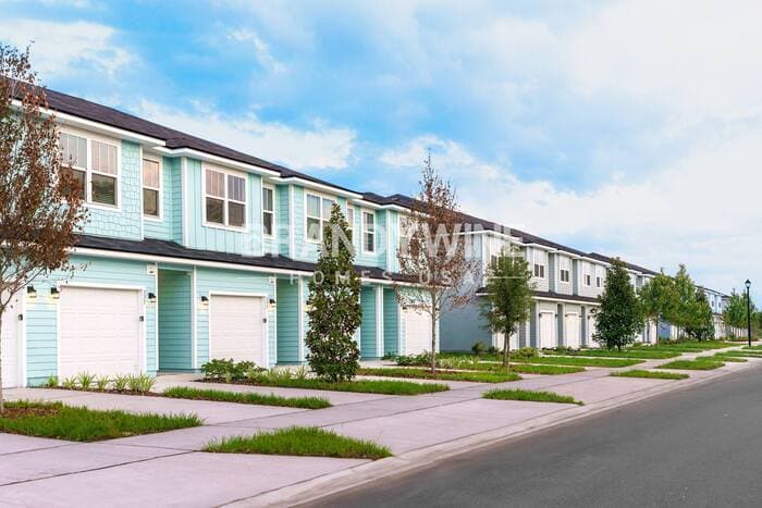 493 Matilda Ln in Jacksonville, FL - Building Photo