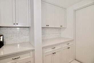 72 Longwood Ave in Brookline, MA - Building Photo - Building Photo