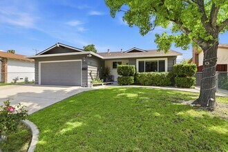 1714 Woodridge Way in San Jose, CA - Foto de edificio - Building Photo