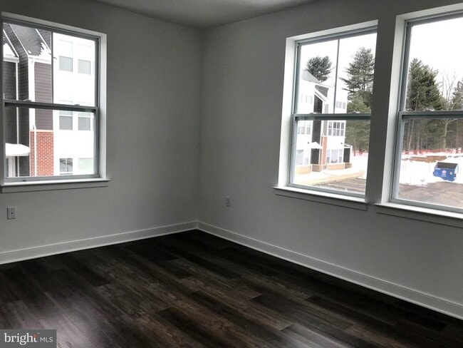 43 Princeton Hightstown Rd, Unit 1204 in West Windsor Township, NJ - Building Photo - Building Photo