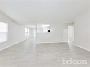 3367 Pikes Peak Dr in Gastonia, NC - Foto de edificio - Building Photo