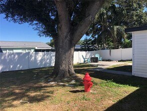 6425 Reno Ave in New Port Richey, FL - Building Photo - Building Photo