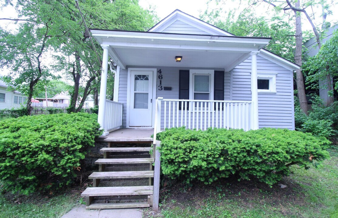 4613 Cambridge St in Kansas City, KS - Building Photo