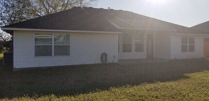 125 Festival Ln in Lafayette, LA - Building Photo - Building Photo