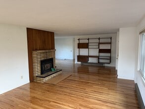 3525 River Rd in Eugene, OR - Building Photo - Building Photo