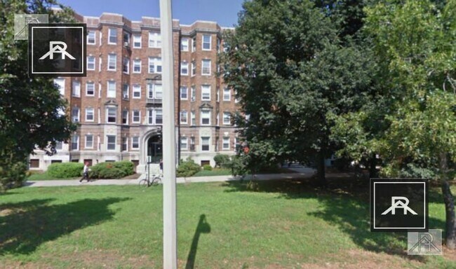 1165 Boylston St in Boston, MA - Building Photo - Building Photo