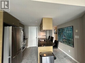 3303-833-3833 Seymour St in Vancouver, BC - Building Photo - Building Photo