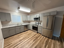 533 Mumford St in Anchorage, AK - Building Photo