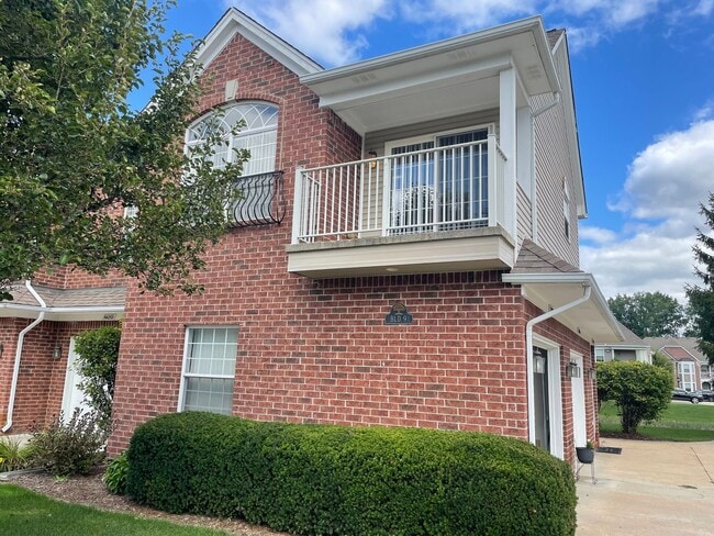 property at 54246 E Annsbury Cir
